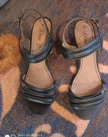 Verkaufe 1 Paar Absatz Schuhe für Damen Größe 40 Marke S. OLIVER Hessen - Gilserberg Vorschau