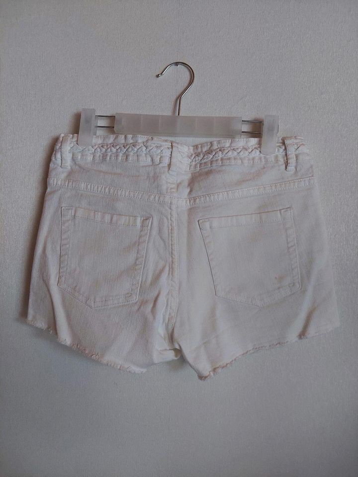 Jeans-Hose Hotpants Jeans-Shorts weiß 36 S Janina in Hemmingen