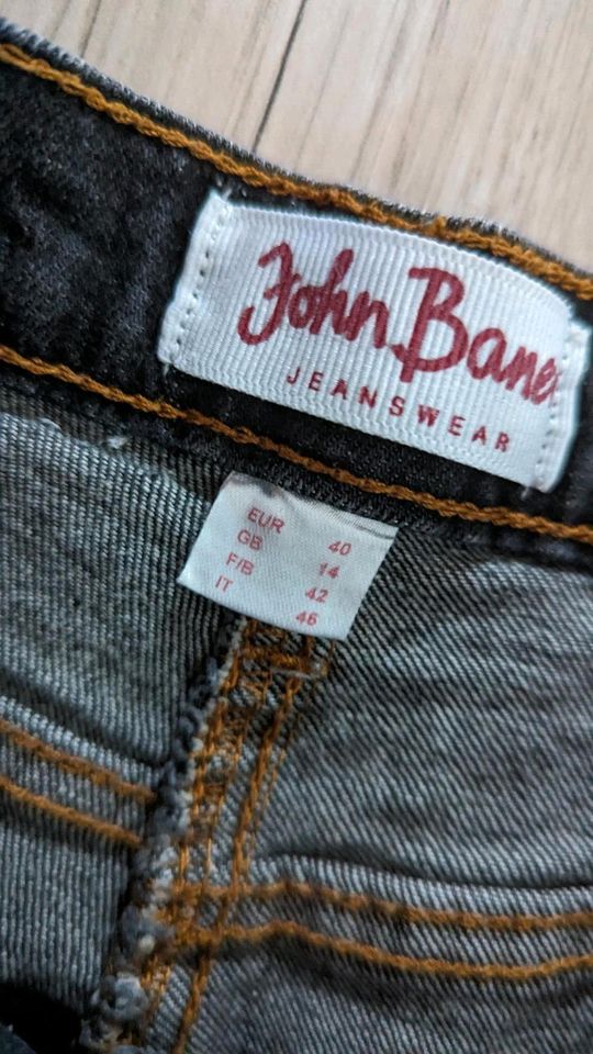 Hose Jeans Bonprix Größe 40 dunkelblau in Norderstedt