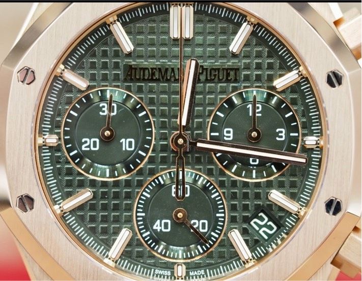 Suche Audermars Piguet 26240OR.OO.1320OR.04 AP Uhr in Würzburg