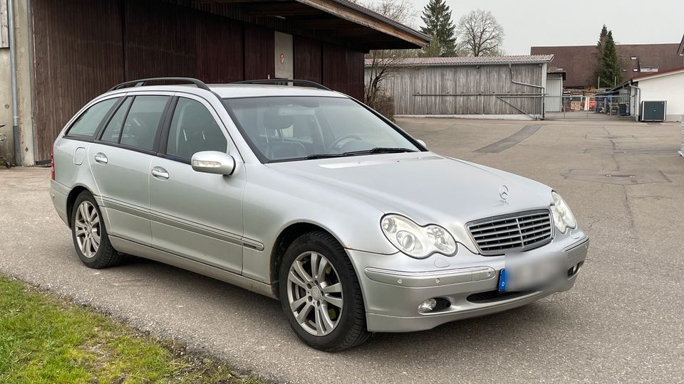 Mercedes C320 T  Elegance LPG in Argenbühl