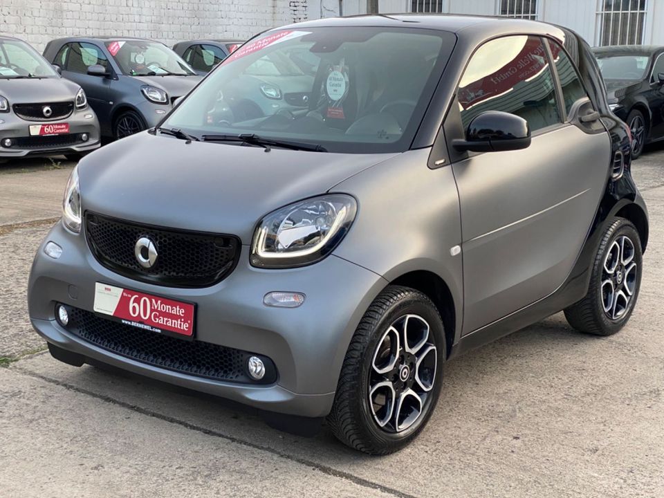 Smart Prime_Turbo90PS_Panorama_Leder_Navi_Rückfahrkam_ in Berlin