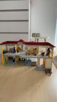 Playmobil Schule mit Turnhalle und Schulbus zu verkaufen. Nordrhein-Westfalen - Geldern Vorschau