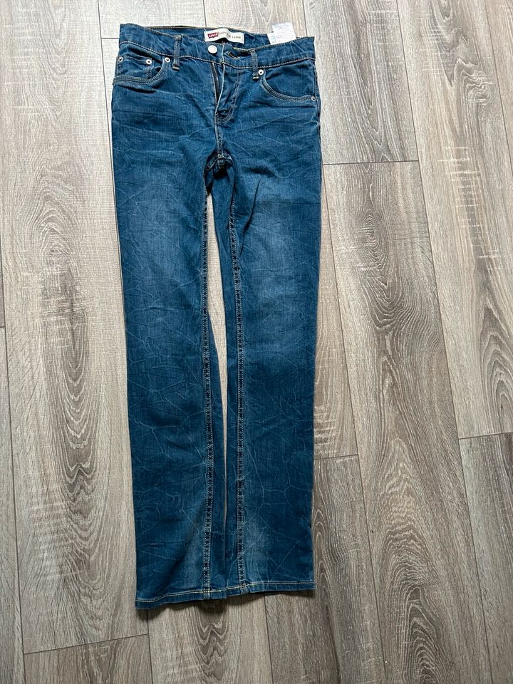 Levis Jeanshose Blau 512 SLIM TAPER Gr.164 in Leverkusen