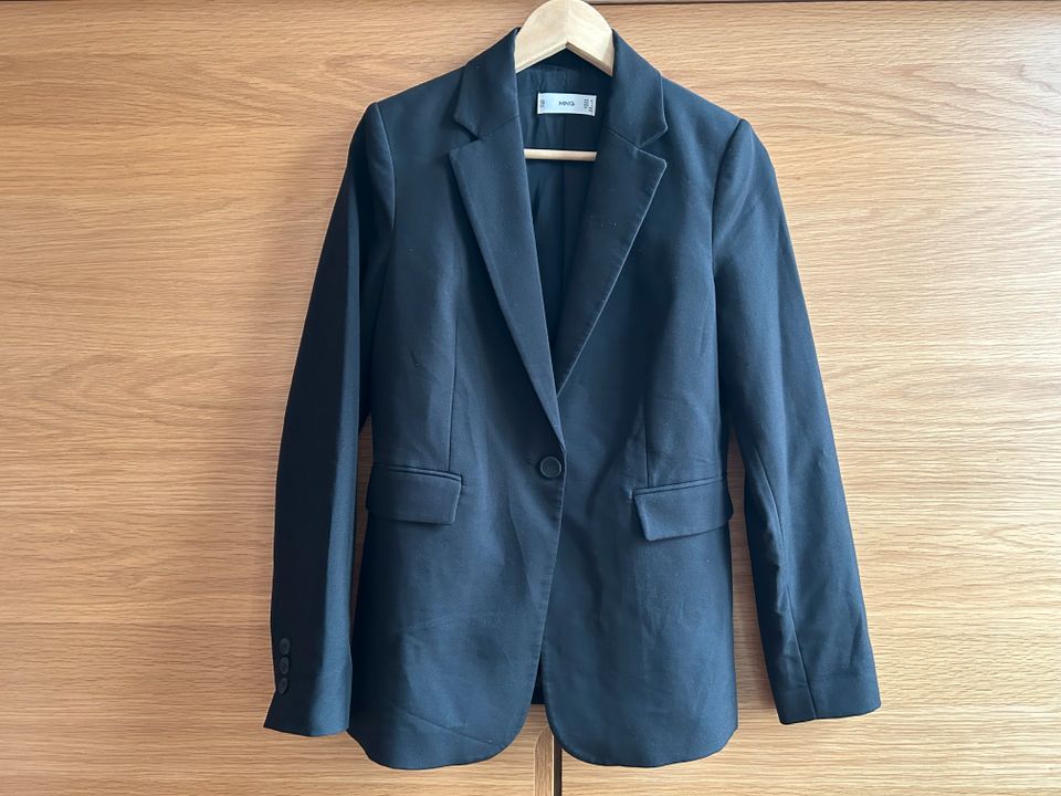 Mango Blazer Jacke Business Gr. 36 S Schwarz neuwertig in Potsdam