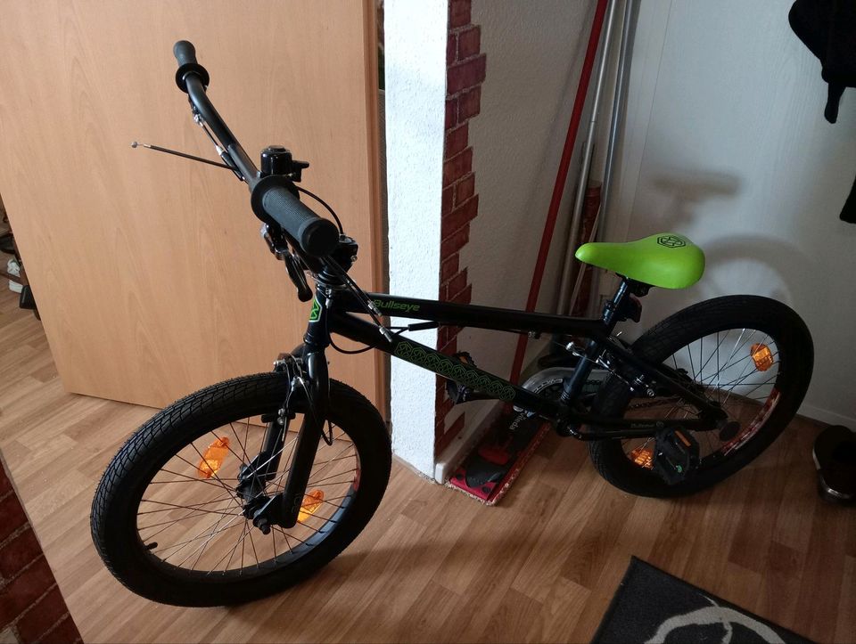 Neues BMX Bike Bullseye schwarz/grün in Leipzig