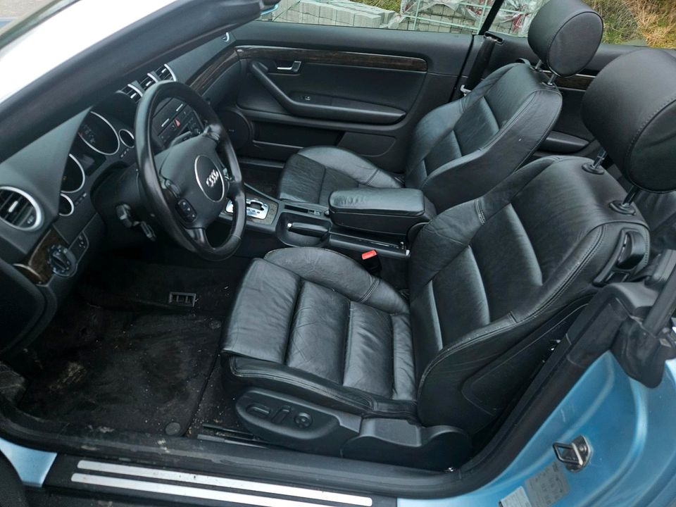 Audi A4 Cabrio 2,5 TDI Automatik in Heidenrod
