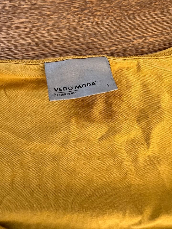 Vero Moda TOP Curry gelb L in Lünen