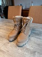 Tamaris Winter Stiefel Gr. 42 *Neuwertig* Nordrhein-Westfalen - Bedburg Vorschau