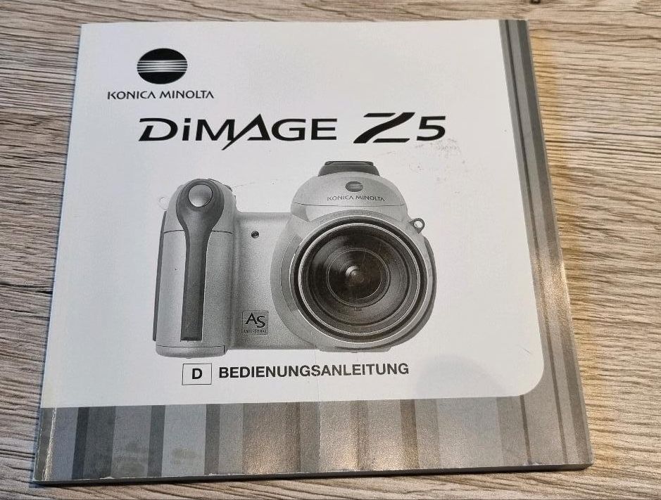 Konica Minolta Dimage Z5 in Fachbach