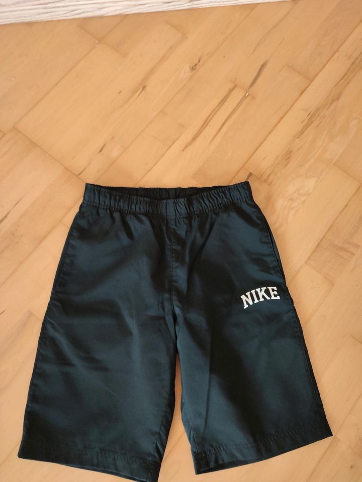 Nike Jungen Sporthose Gr.152 sehr gut! in Speyer