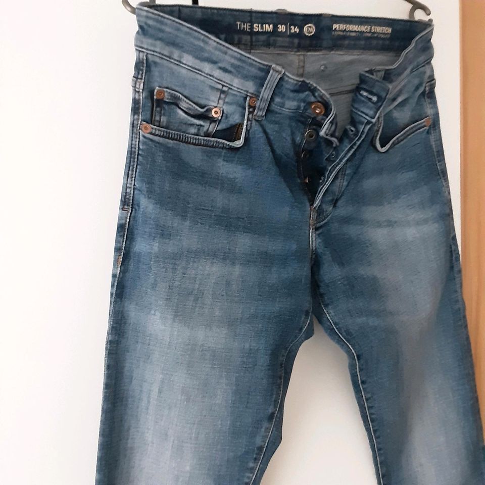 Jeans Jeanshose Hose W 30  W 34 in Reutlingen