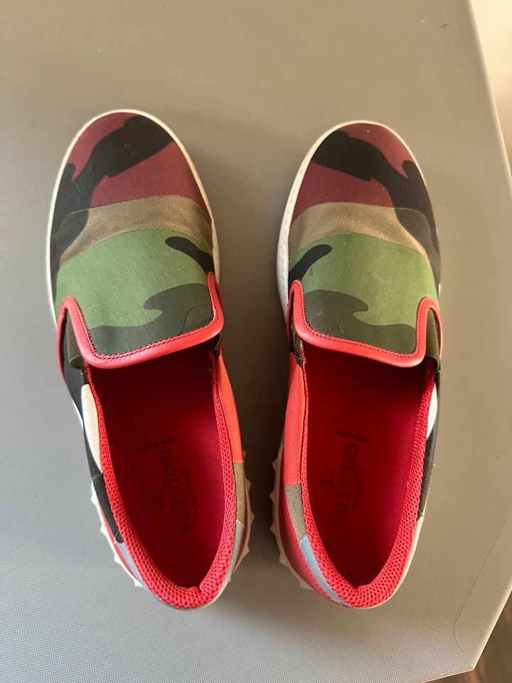 Valentino Herren sneaker sliper Slip loafer original wie neu in Berlin