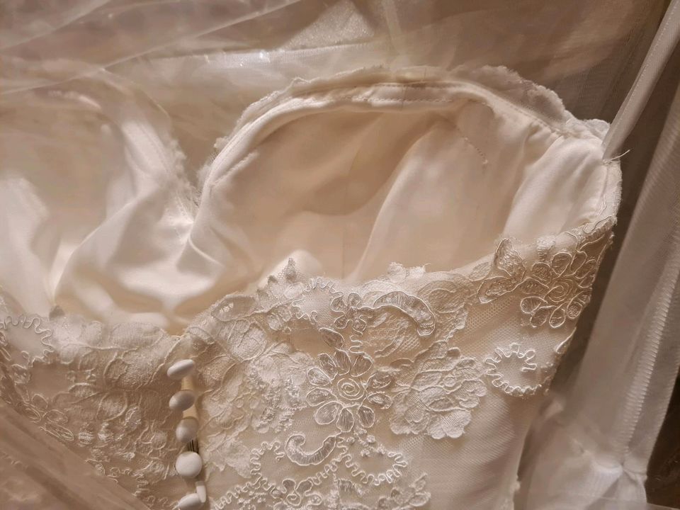 Brautkleid/ Hochzeitskleid in Ohmbach Pfalz