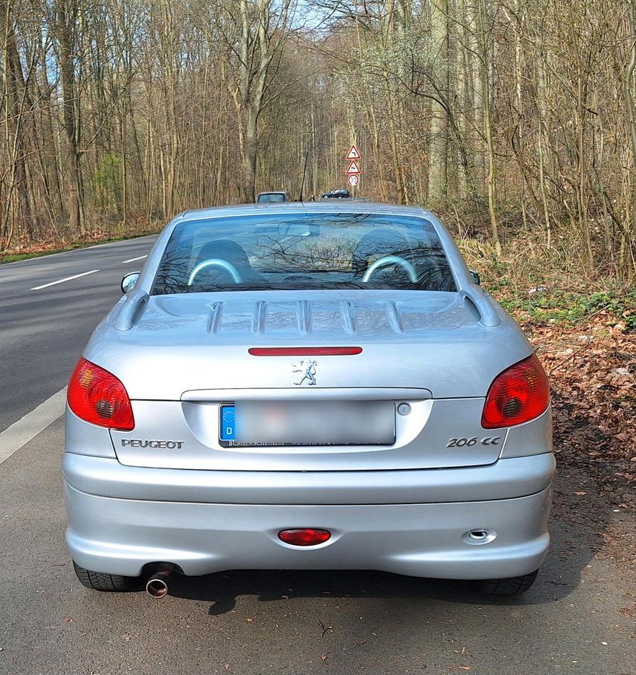 Peugeot 206cc in Köln