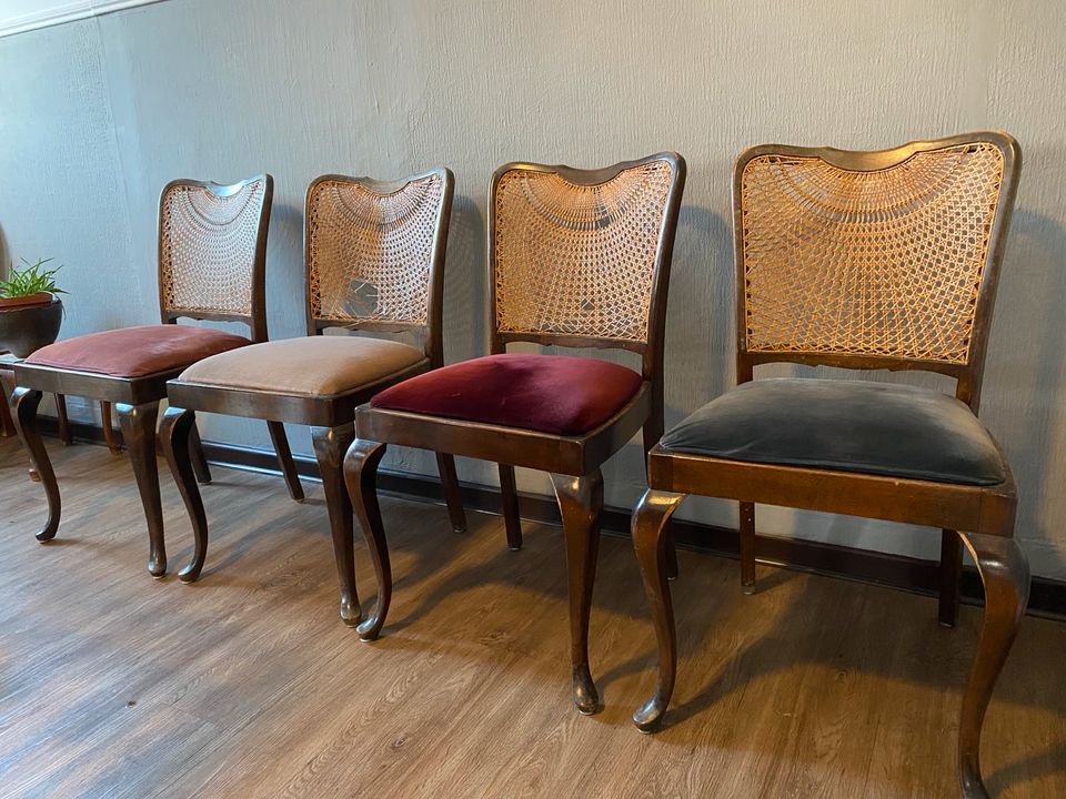 Chippendale Stühle mit Wiener Geflecht in Aachen