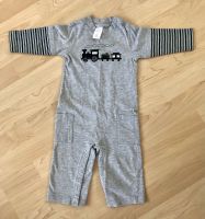 Baby Overall mit dem Zug von Gymboree Kr. München - Kirchheim bei München Vorschau