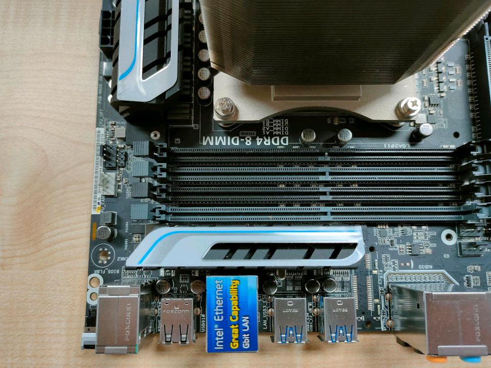 Asus x-99-A incl. CPU (Intel i7-5820K -  3.30 GHz) und Lüfter in Leipzig