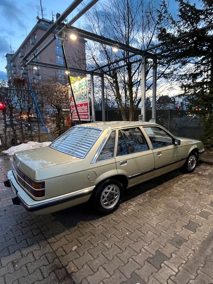 Opel Senator A2 / TÜV Dez. 2025 in München