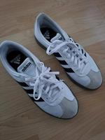 Damen Adidas Schuhe NEU ungetragen Gr. 39 Bayern - Neusäß Vorschau