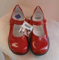 Primigi Lack Leder Riemchen Ballerina Schuhe Gr. 33 NEU Niedersachsen - Laatzen Vorschau