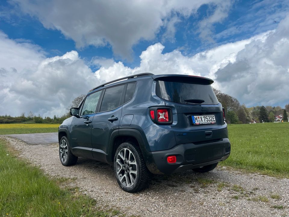 Jeep Renegade S+ Plug-In-Hybrid 4Xe in Starnberg