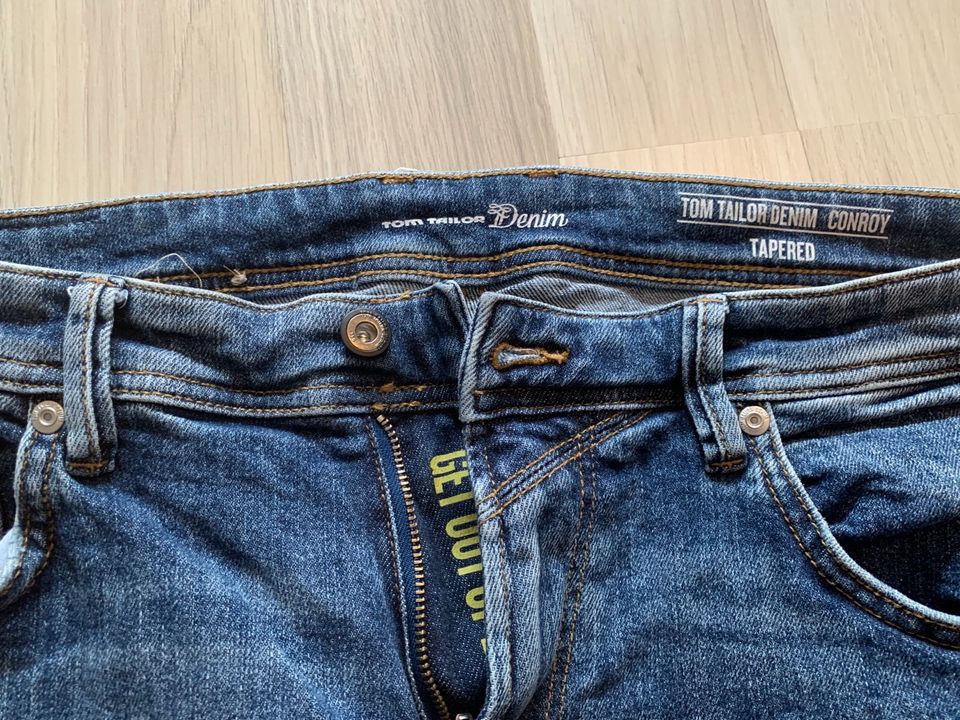 Jeans W34 L34 Tapered Look in Remscheid