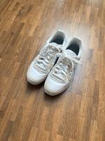 Nike Sneaker Weiß Blau 38 38,5 Rheinland-Pfalz - Idar-Oberstein Vorschau