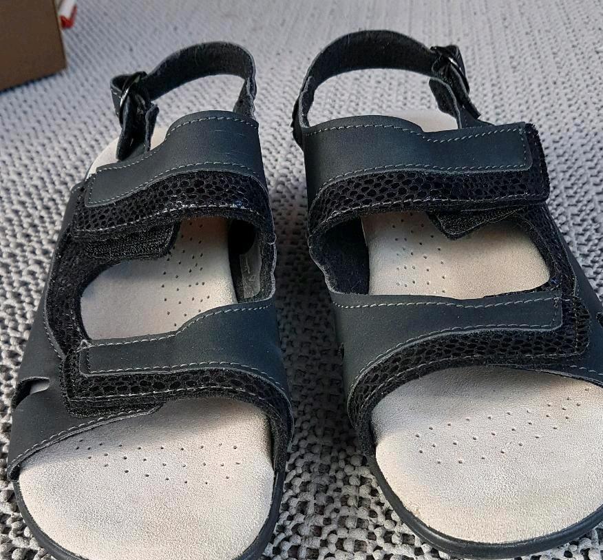Neue Sandalen Damen schwarz Grosse 38 walkx comfort SOMMER