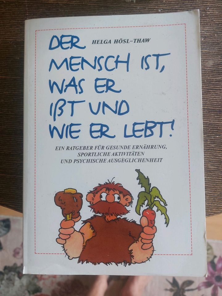 Buch Info der mensch ist was er ist in Düsseldorf