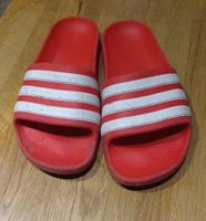 Adiletten Adidas Badelatschen Badeschuhe Rot Niedersachsen - Lindhorst Vorschau