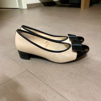 Ballerinas schwarz-beige Gr. 38 1/2 mit kleinem Blockabsatz Berlin - Tempelhof Vorschau