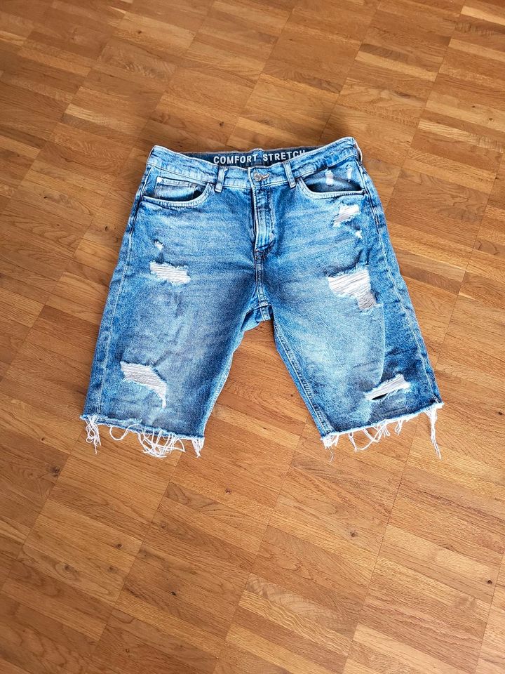 H&M Shorts in Größe 164 in Ellwangen (Jagst)