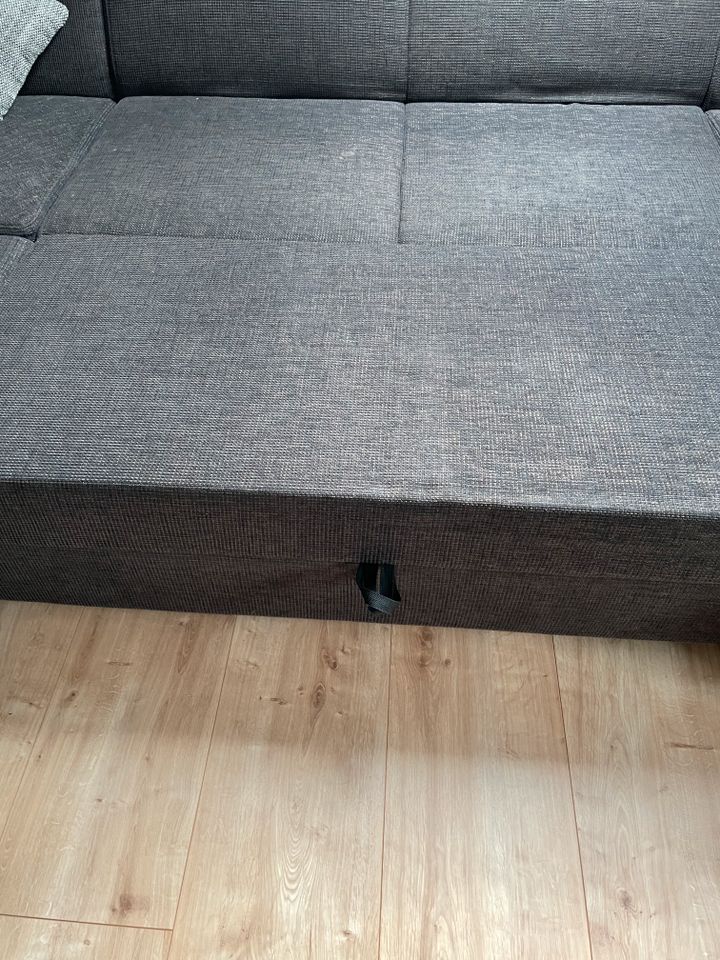 Sofa mit Schlaffunktion (U-Sofa) in Fladungen