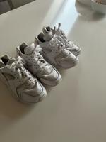 2x Paare Nike Air Huarache All White Weiß EU 36 Hessen - Hochheim am Main Vorschau