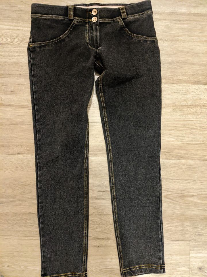 Freddy Jeans Leggings Gr. M dunkelgrau - bzw schwarz in Hamburg