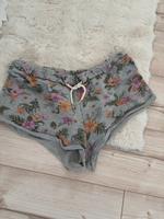 Shorts Hot Pants Gr. M neuwertig Niedersachsen - Hameln Vorschau