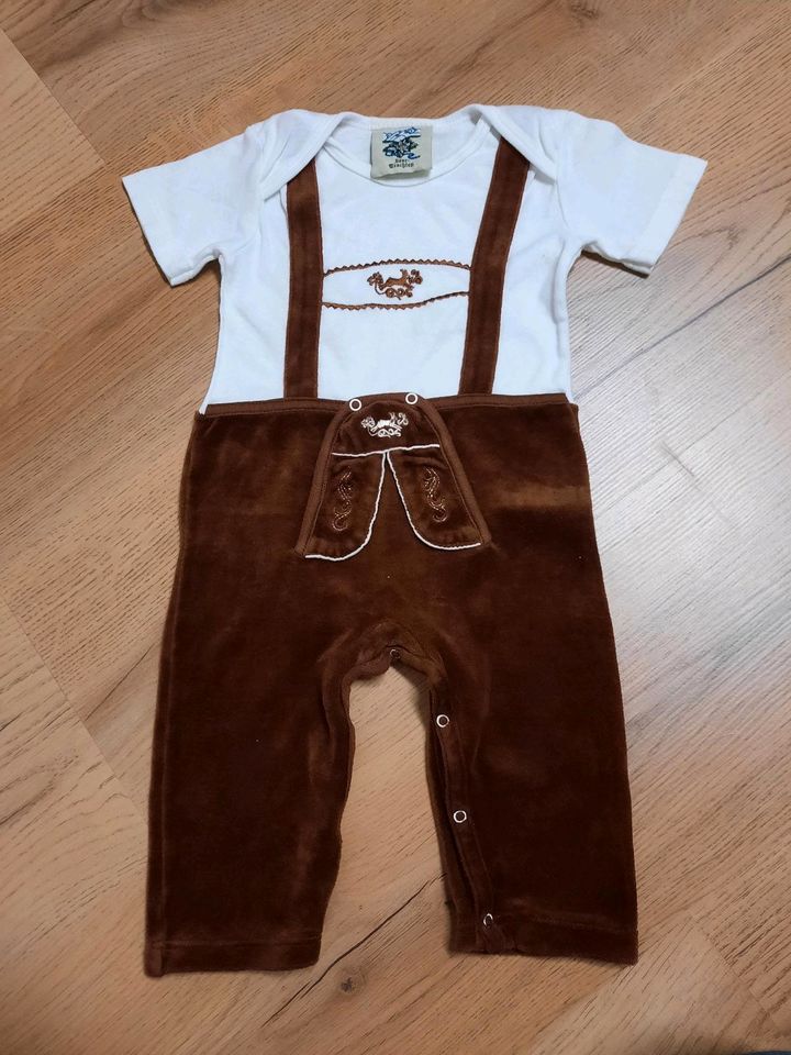 Lederhosenstrampler, Gr. 74 in Neu Ulm