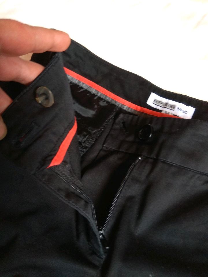 Dünne Hose Stoffhose schwarz Damen Größe 34 in Nordrhein-Westfalen -  Niederkrüchten | eBay Kleinanzeigen ist jetzt Kleinanzeigen