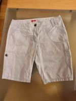 S. Oliver Shorts beige Gr 42 Frankfurt am Main - Bockenheim Vorschau