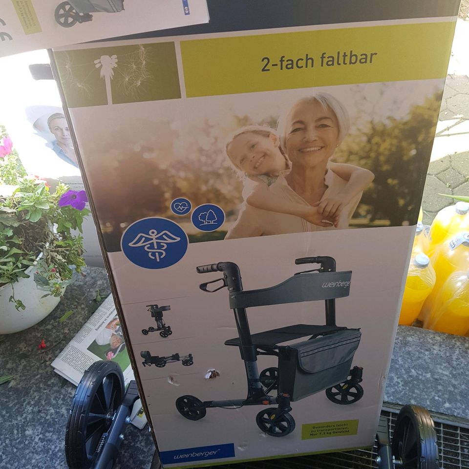 Neu..Rollator  Übergröße bis 136 kg  schwarz..im Originalkarton in Wernberg-Köblitz