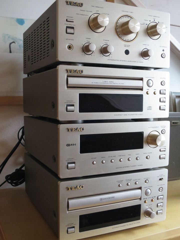 TEAC Mini Serie H 300 mit 4 Geräten in gutem Zustand in Bad Honnef