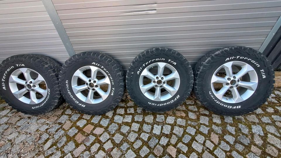 Nissan Navara Alu Felgen 265/17 6 Loch BF Goodrich ALL Terrain TA in Wemding