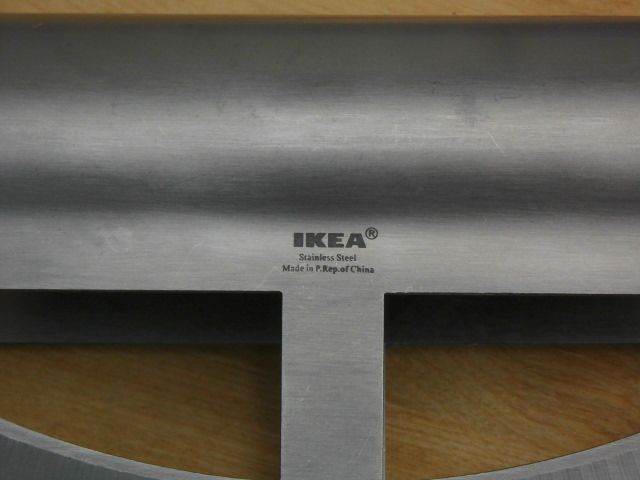 Wiegemesser mit Brett Ikea Kommers Messer mit Holzbrett in Flensburg