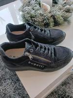 Sneaker, schwarz mit Details Nordrhein-Westfalen - Werne Vorschau