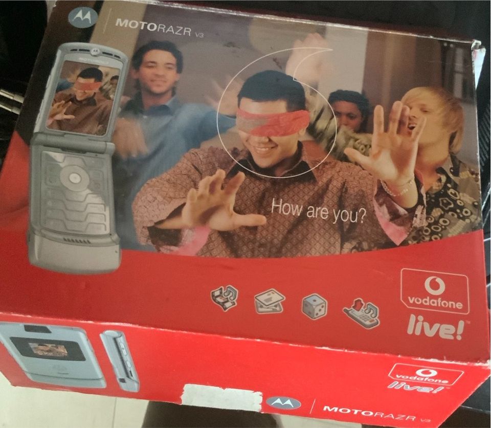 Motorola razr Vodafone Branding OVP ‼️⚠️ in Mönchengladbach