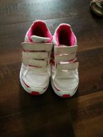 Mädchen adidas Turnschuh weiß/pink Gr.32 Hessen - Schöffengrund Vorschau