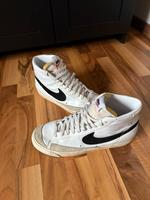 Nike Herren Sneaker Blazer Mid‘77 Vintage / Farbe weiß / Größe 44 Hessen - Schauenburg Vorschau