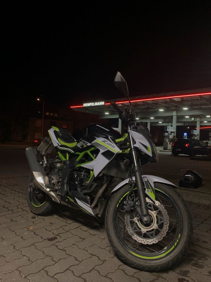 Kawasaki z125 in Herford