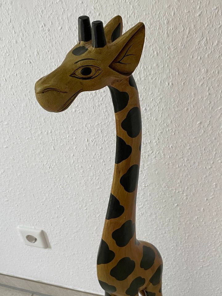 Hübsche Holz-Giraffe Deko 98 cm in Salzbergen